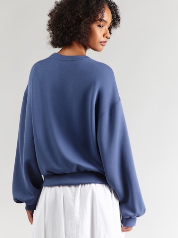 MSCH COPENHAGEN Sweatshirt 'Brionna Ima Q' i blå