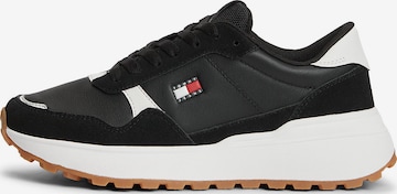 Tommy Jeans Platform trainers in Black: front