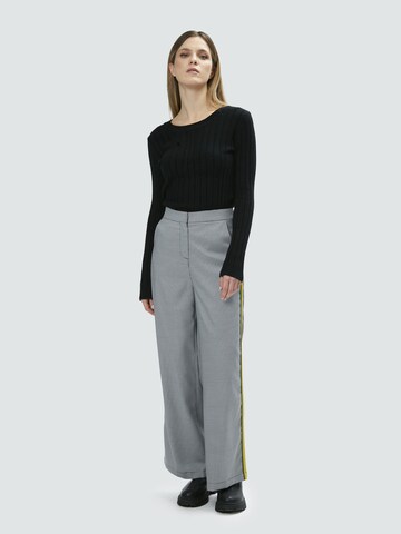 Pullover di Influencer in nero
