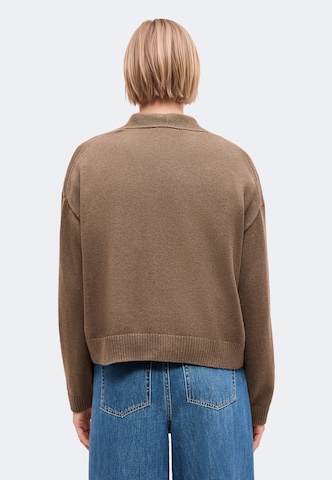GAP Плетена жилетка в кафяво