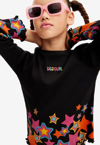 Desigual - Camiseta en negro