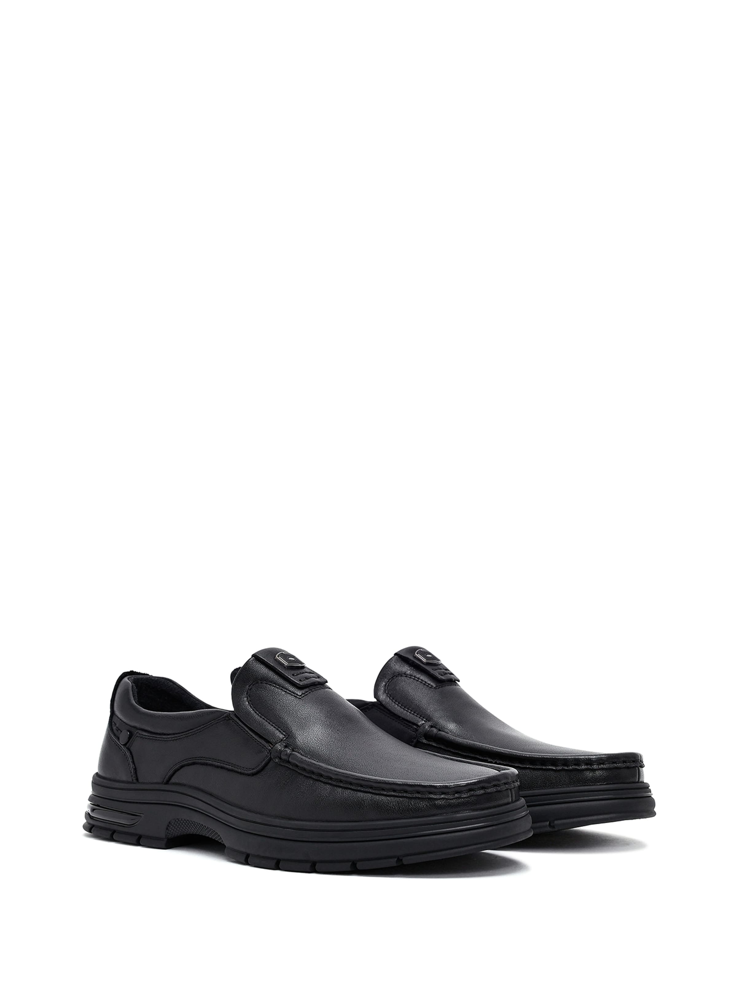 Derimod Slipper in Schwarz