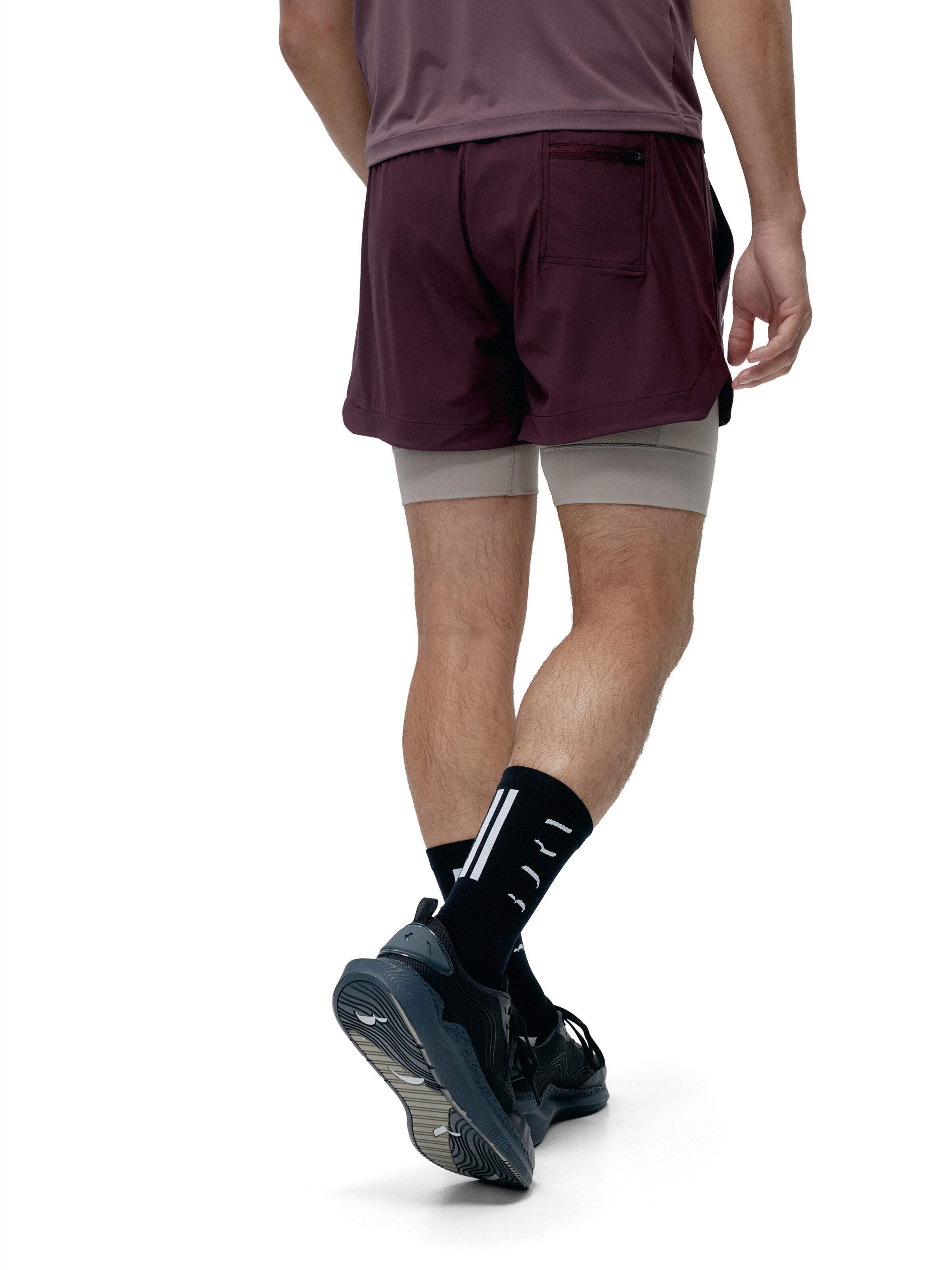 Regular Haut de sport ' Mashu ' Born Living Yoga en rouge