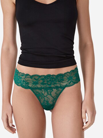 ETAM String 'Sweet' in Grün: Vorderseite