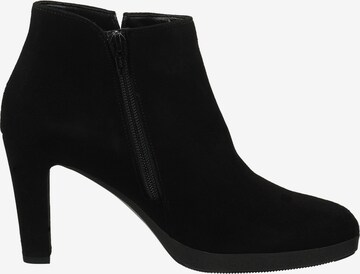 GABOR Ankle Boots in Black