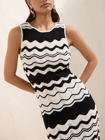 Robes en maille Friends Like These en blanc