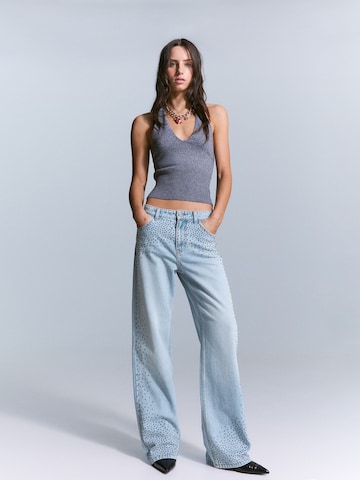 Wide leg Jeans di Bershka in blu: frontale