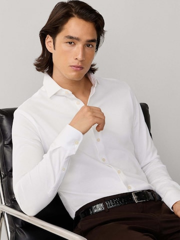 Coupe regular Chemise Hackett London en blanc