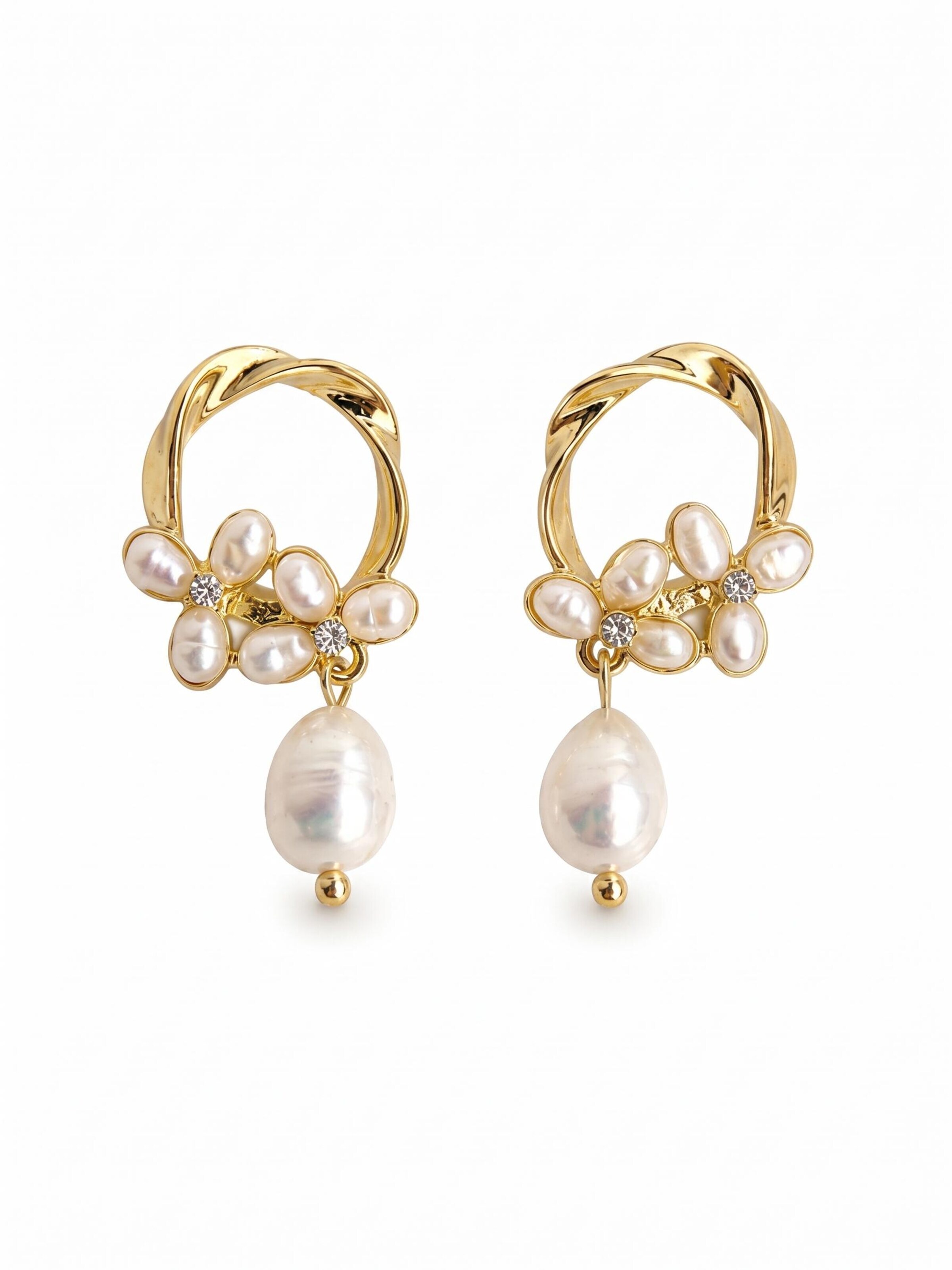 Kamakula Earrings 'Floral Pearl' in Gold: front