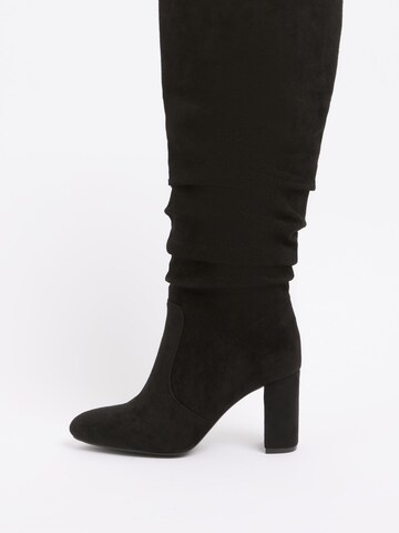 Friends Like These Boots in Black: front