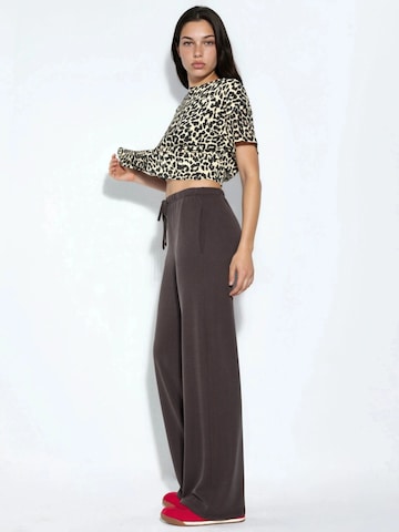 Busem Wide leg Broek 'Jogginghose' in Bruin