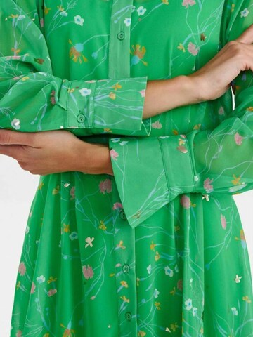 Robe-chemise 'Kyndall' NÜMPH en vert