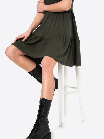 ABOUT YOU - Vestido 'Carla' en verde