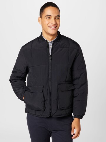 River Island Between-Season Jacket in Black: front