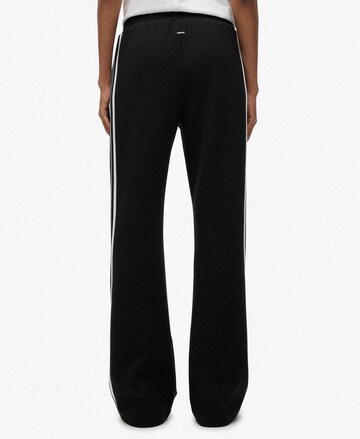 Regular Pantalon Superdry en noir