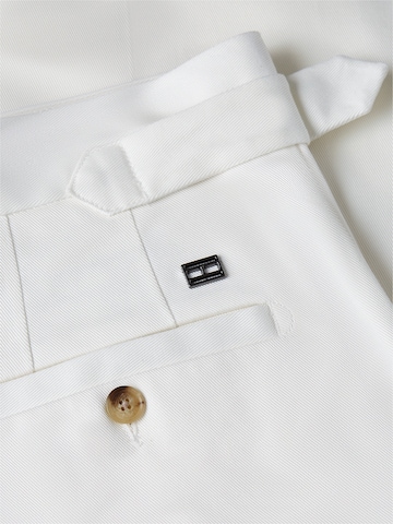 TOMMY HILFIGER Regular Trousers with creases in White