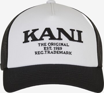 Karl Kani Cap in Black: front