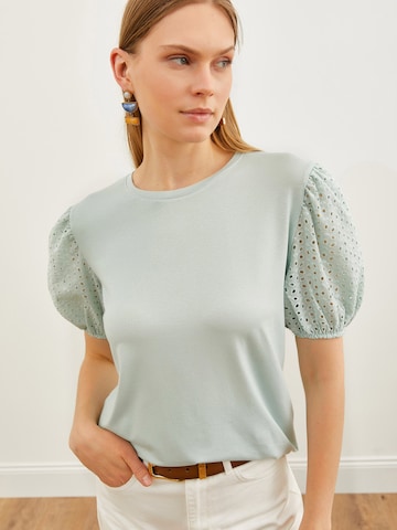 T-shirt olalook en vert