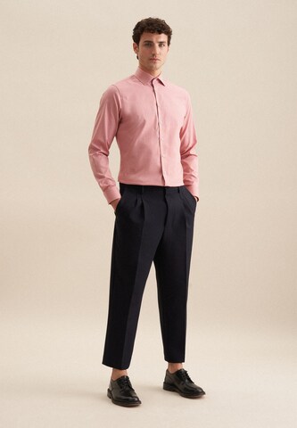 Coupe regular Chemise business 'Shaped' SEIDENSTICKER en rose