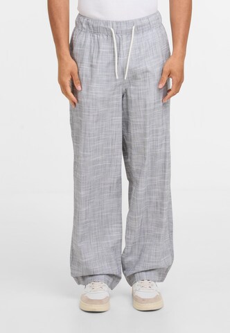 Urban Classics - Loosefit Pantalón en gris: frente