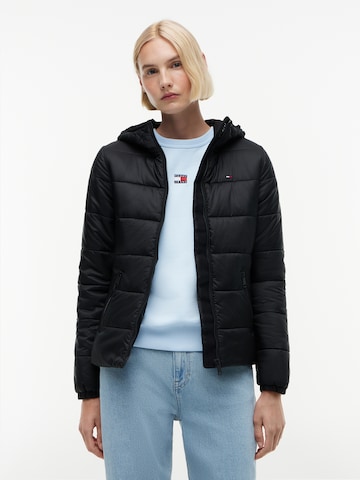 Tommy Jeans - Casaco meia-estação em preto: frente