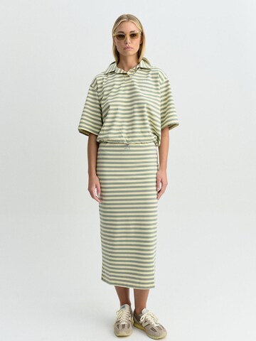 FEMSSY Shirts 'BLANCHE STRIPE T-SHIRT' i gul