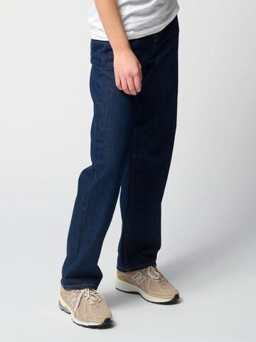 TEESHOPPEN Loosefit Jeans in Blau