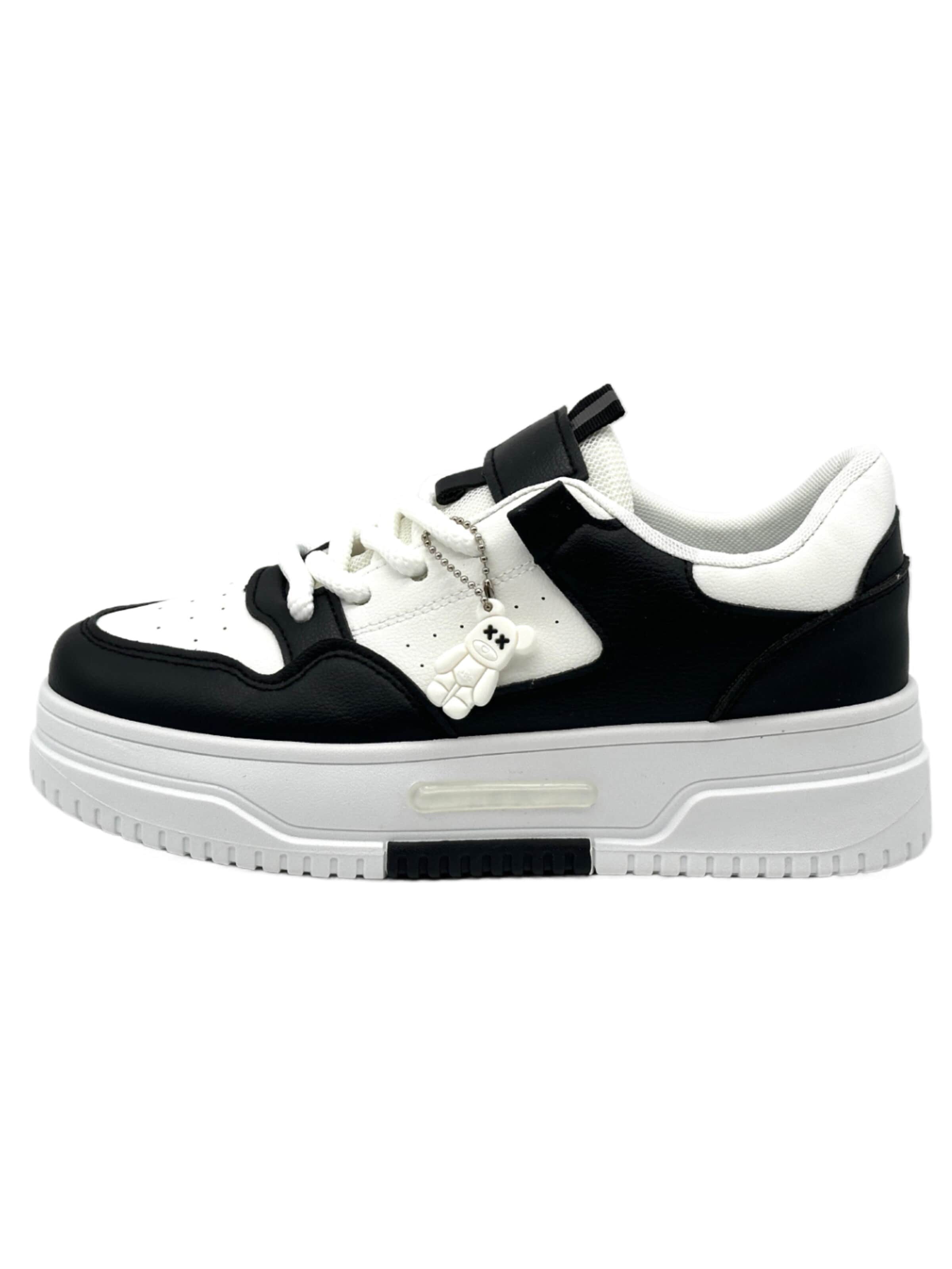 Nowaland Sneakers 'Chunky Platform Trainers' in Black