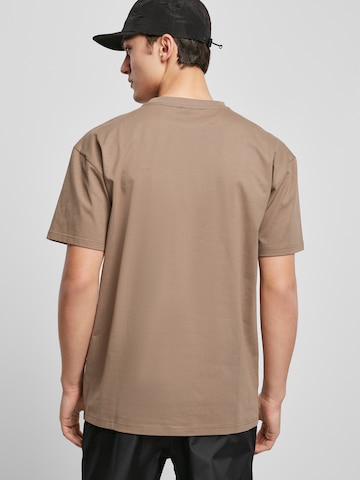 T-Shirt Urban Classics en marron