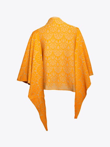 LANARTO slow fashion Shawl 'Sonne' in Orange: front