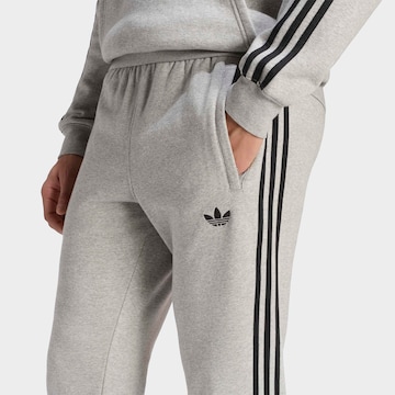 ADIDAS ORIGINALS Tapered Pants in Grey