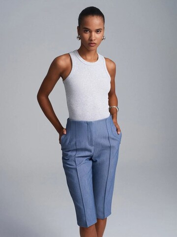Dilvin Slim fit Pleated Pants 'Shorts' in Blue: front
