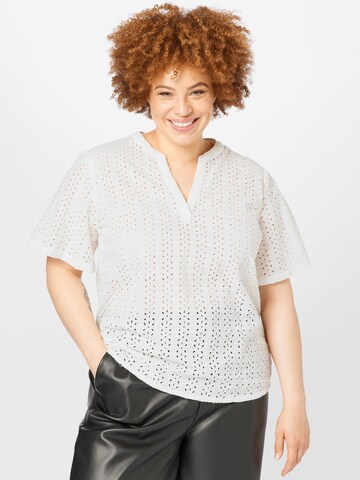 KAFFE CURVE Blouse in White: front