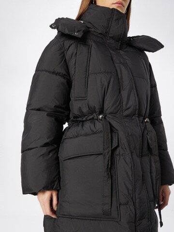 Didriksons Winter Coat in Black