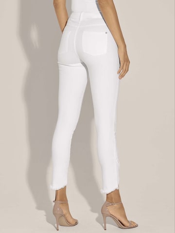 Coupe slim Jean MADELEINE en blanc