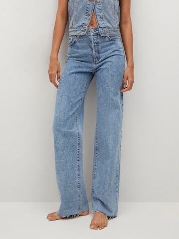 Wide leg Jeans 'Nora' de la MANGO pe albastru: față