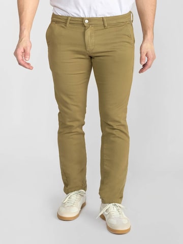 Le Temps Des Cerises Regular Jeans 'Jogg' in Groen: voorkant