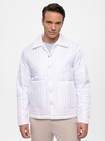 Antioch Between-season jacket 'Collar' in White: front