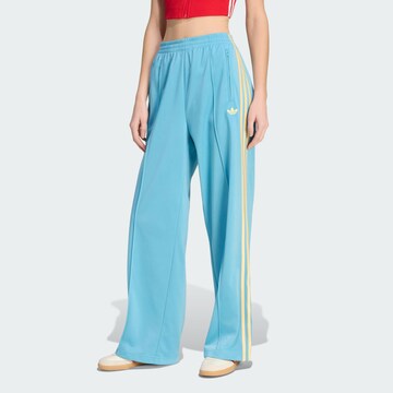 ADIDAS ORIGINALSWide Leg/ Široke nogavice Hlače 'Firebird' - plava boja: prednji dio