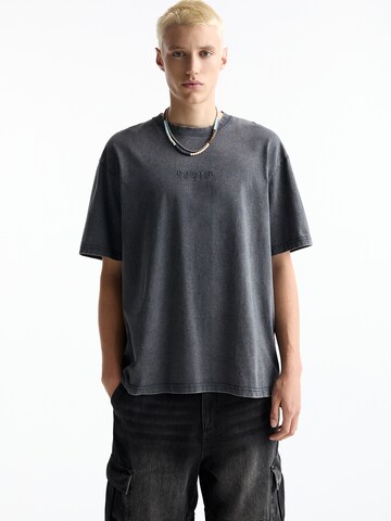 T-Shirt Pull&Bear en gris : devant