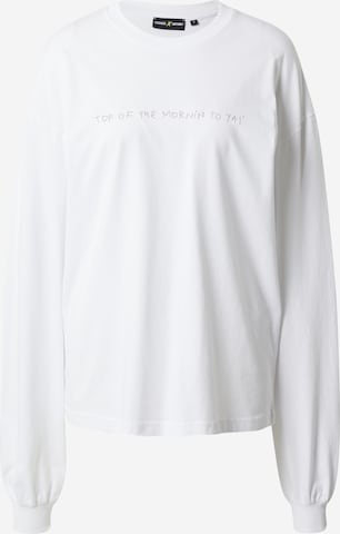 T-Shirt 'Rieke' ABOUT YOU x Antonia en blanc : devant