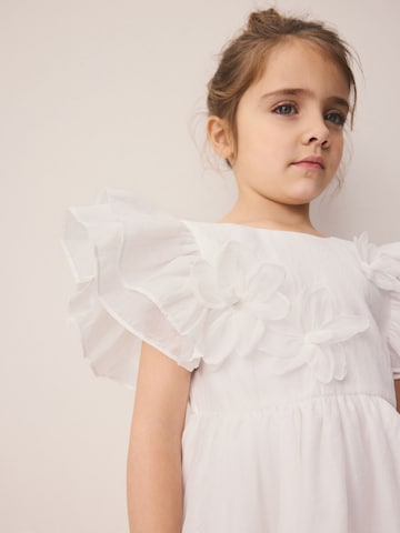 LAURA ASHLEY Платье в Белый