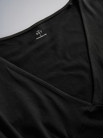 The Set Shirt in Brown