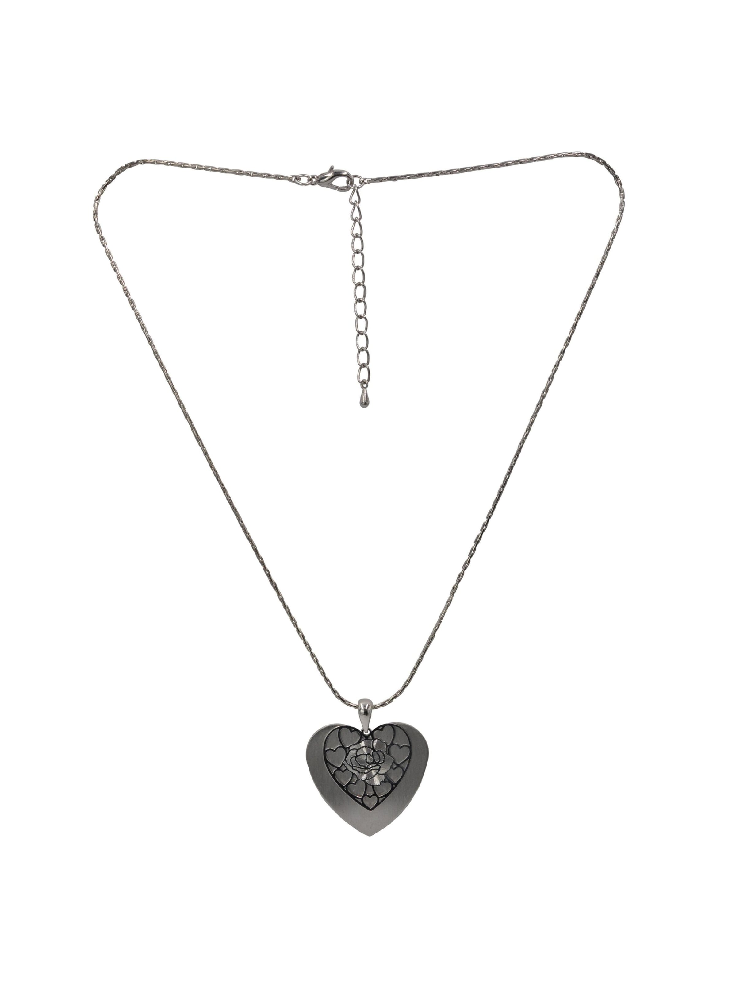 Steuer Necklace in Silver: front