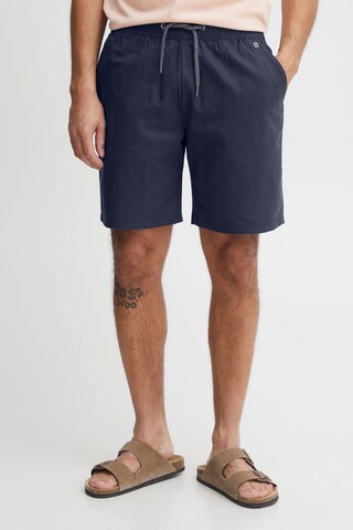 BLEND Regular Trousers in Blue: front
