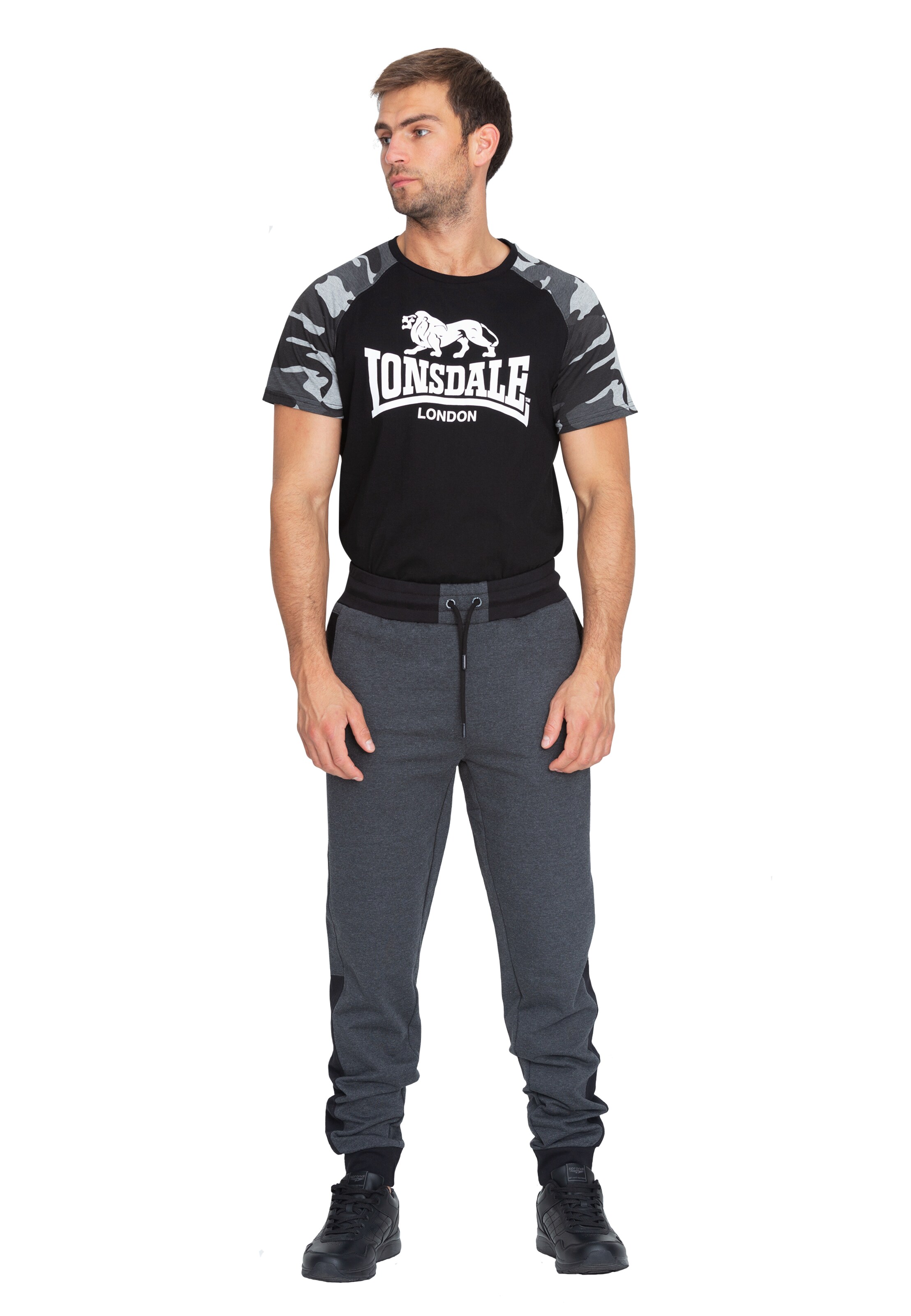 LONSDALE Tapered Hose 'Heckfield' in Grau