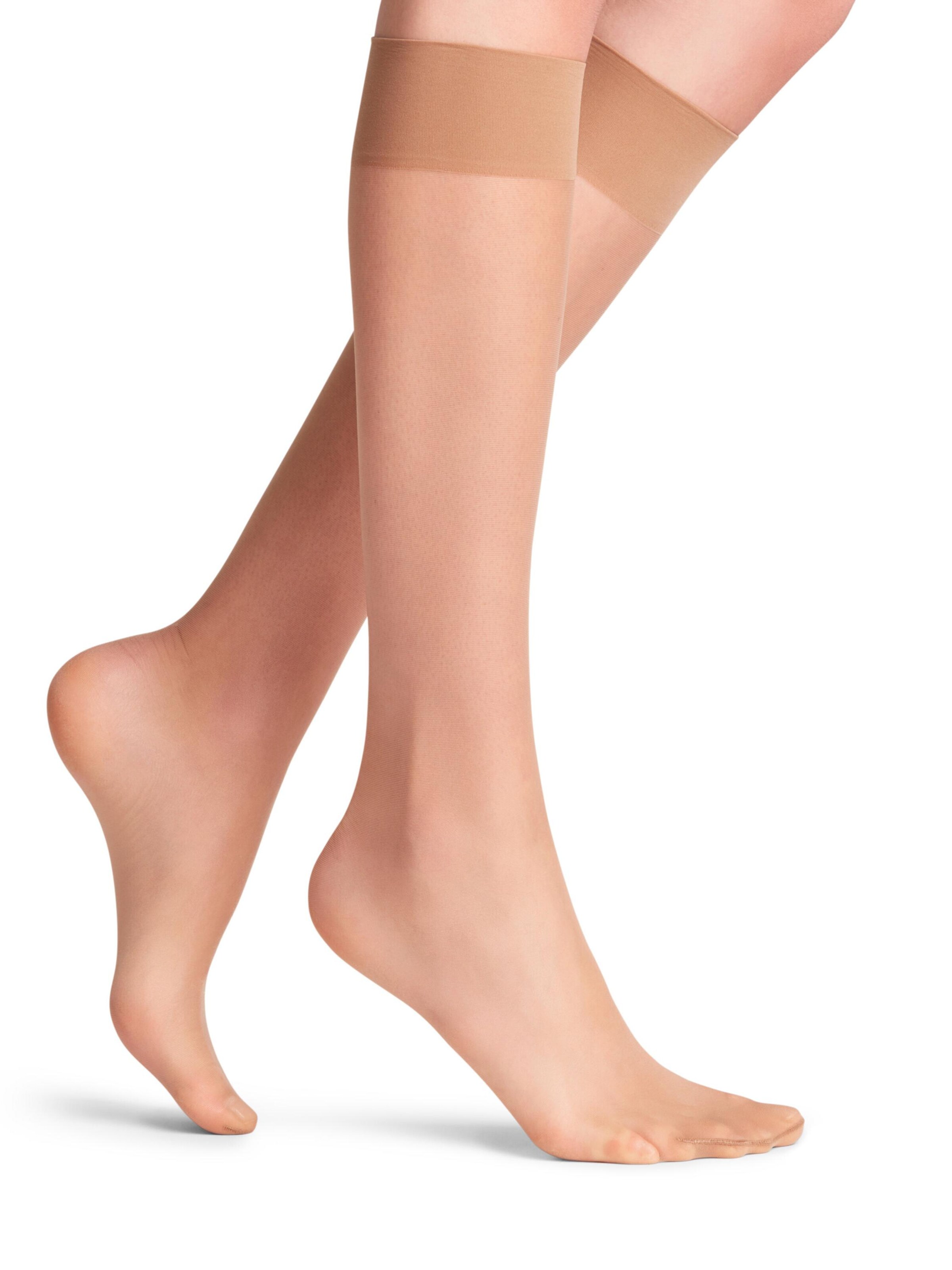 FALKE Knee High Socks in Pink