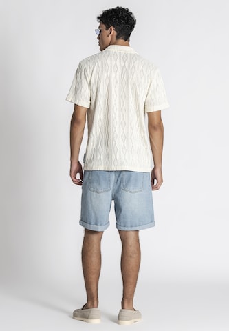 Coupe regular Chemise Gianni Kavanagh en beige