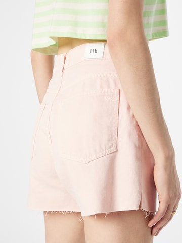 LTB Regular Shorts 'Deana' in Pink