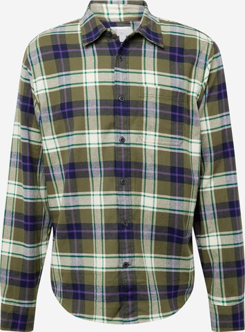 GAP Regular fit Button Up Shirt in Green: front